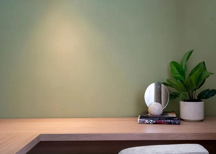 Sunny & Peaceful 3br With Balcony Near National Theater & Cismigiu Park Apartament